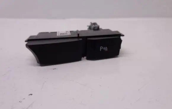 Opel Insignia A Parking (PDC) sensor switch 13288081