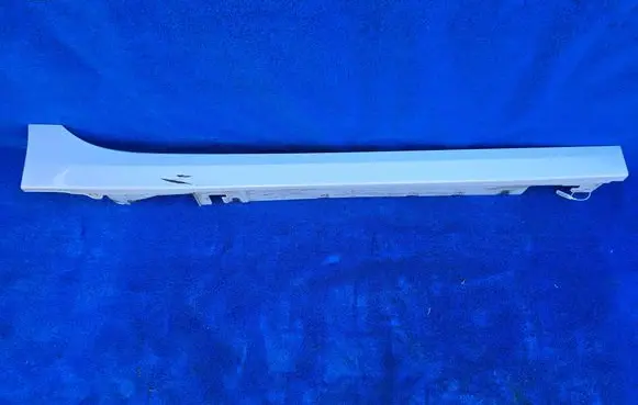 BMW 1 F40 Sill/side skirt trim 7461382
