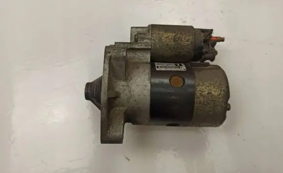 Peugeot 206 Starter motor