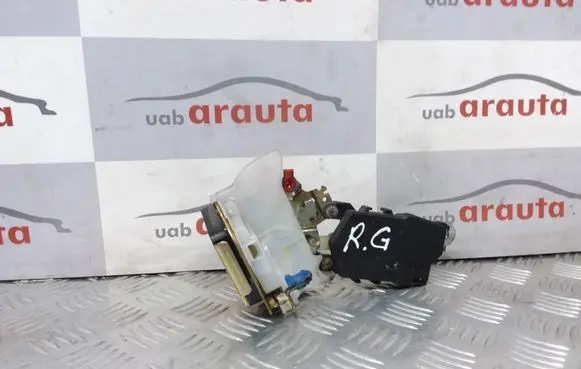 Subaru Legacy Rear door lock