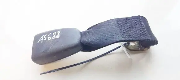 Rear seatbelt buckle