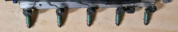 Volvo S60 Fuel injectors set 