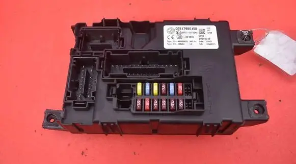 Fiat Punto (199) Fuse box set 00517986150