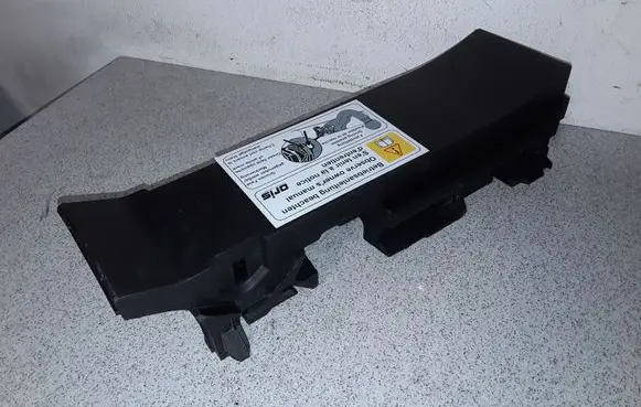 BMW 5 E39 Other trunk/boot trim element 51478185238 8185238