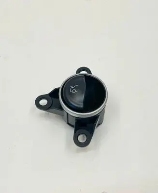 Mercedes-Benz SL R230 Tailgate/boot open switch button A2308208310 2308208310