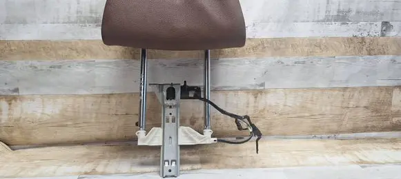 BMW 5 GT F07 Front seat headrest 