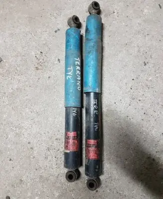 Nissan Terrano Rear shock absorber with coil spring 