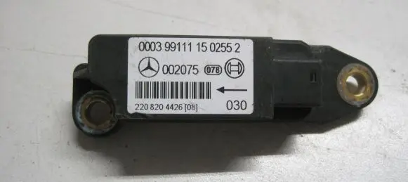 Mercedes-Benz S W220 Airbag deployment crash/impact sensor 2208204426