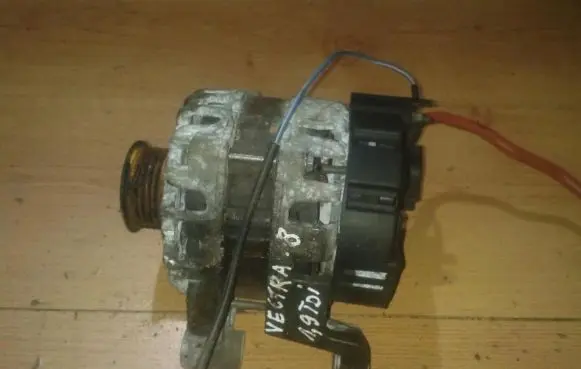 Opel Zafira A Generator/alternator 24463064yj