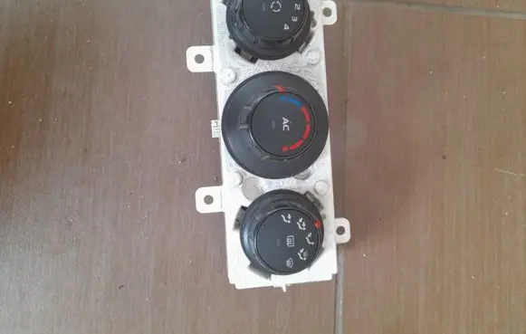 Renault Master III Climate control unit 275100013R