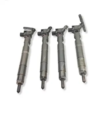 Mercedes-Benz B W246 W242 Fuel injectors set A6510701387 28230891