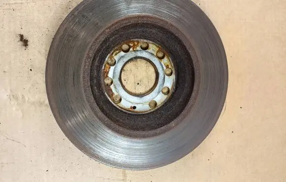 Volkswagen PASSAT B8 Rear brake disc 3Q0615601A