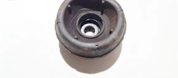 Volkswagen Golf IV Coil spring mount 