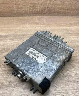 Volkswagen PASSAT B4 Engine control unit/module ECU 028906021CK 0281001423