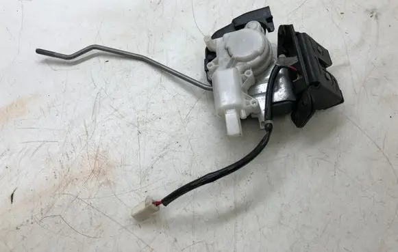 Mazda CX-7 Tailgate/trunk/boot lock/catch/latch