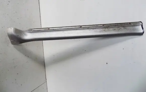 Mitsubishi Pajero Sill