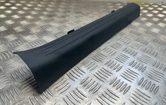 KIA EV6 Front sill trim cover 85880cv000
