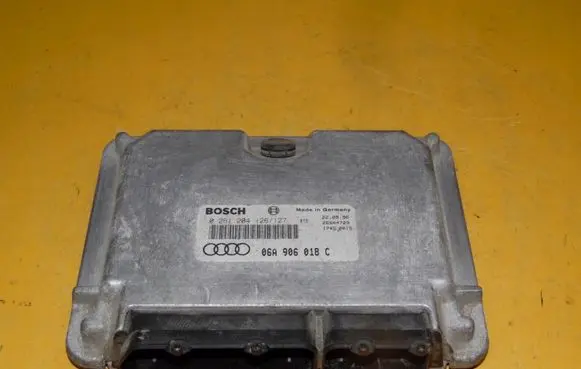 Audi A3 S3 8L Engine control unit/module ECU