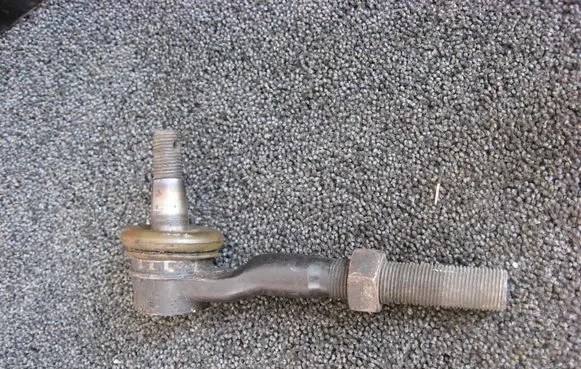Lincoln Town Car Steering tie rod end 