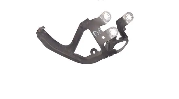 BMW 5 E60 E61 Fender mounting bracket 