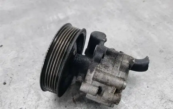 Alfa Romeo 159 Power steering pump 00505017300