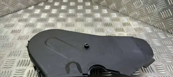 Skoda Superb B8 (3V) Timing belt guard (cover) 04L109107E