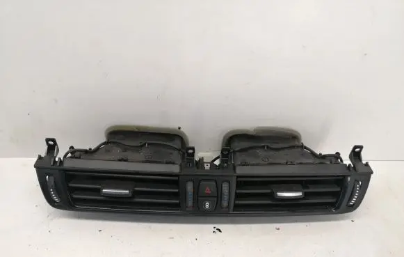 BMW X5 F15 Dash center air vent grill 9252648 9253115