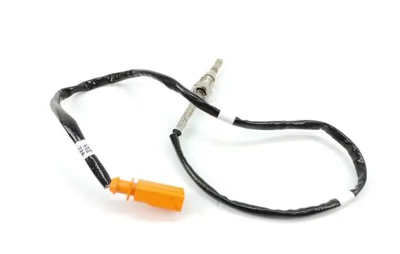 Volkswagen Golf VII Exhaust gas temperature sensor 04L906088B