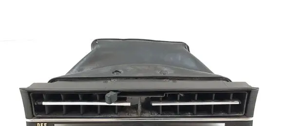 Mercedes-Benz COMPAKT W115 Climate control/heater control trim 