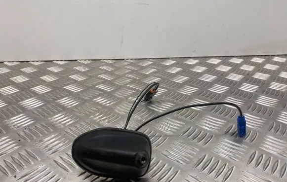 Ford C-MAX II Aerial GPS antenna AM5T18828DC