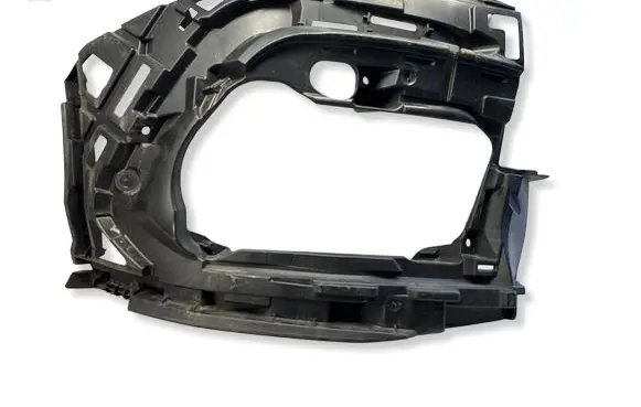 Volkswagen Golf VIII Front bumper mounting bracket 5H0807724H