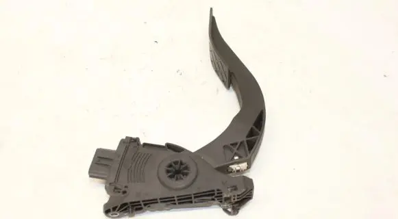Audi A6 S6 C6 4F Accelerator throttle pedal 8K1723523