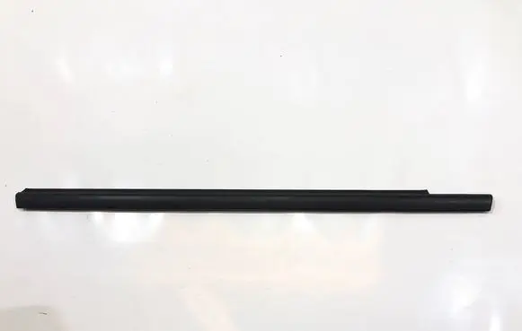 Mercedes-Benz C W203 Rear door windshield rail 