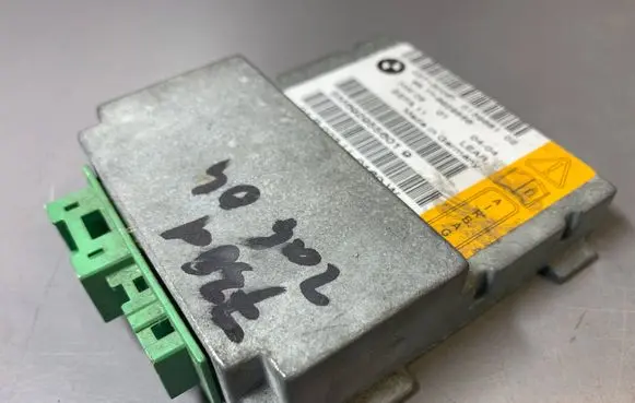 BMW 7 E65 E66 Airbag control unit/module 6929556 037150061
