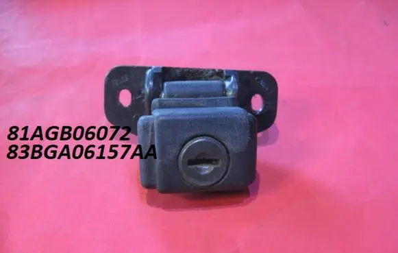 Ford Sierra Glove box lock 81AGB06072 83BGA06157AA