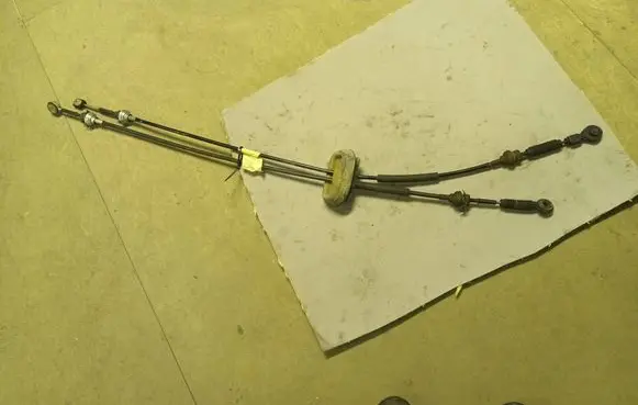 Renault Trafic II (X83) Gear shift cable linkage 9612672