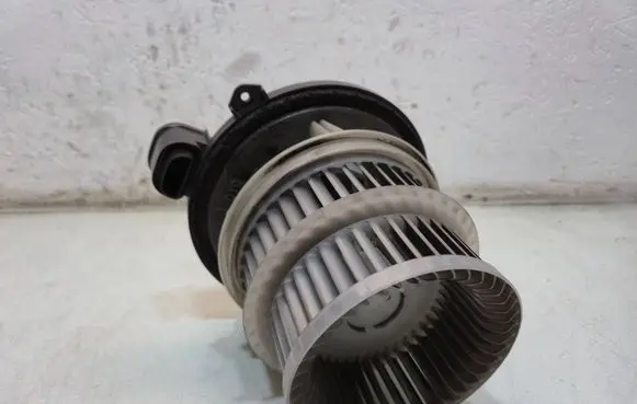 Lexus GS 250 350 300H 450H Heater fan/blower