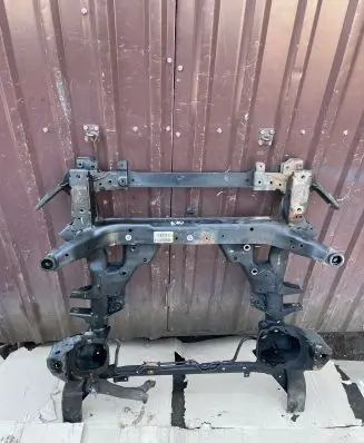 BMW X5 E70 Front subframe 6799718 471220K 74923572