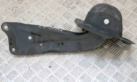 Audi A3 S3 8V Rear upper control arm/wishbone 5Q0505226C