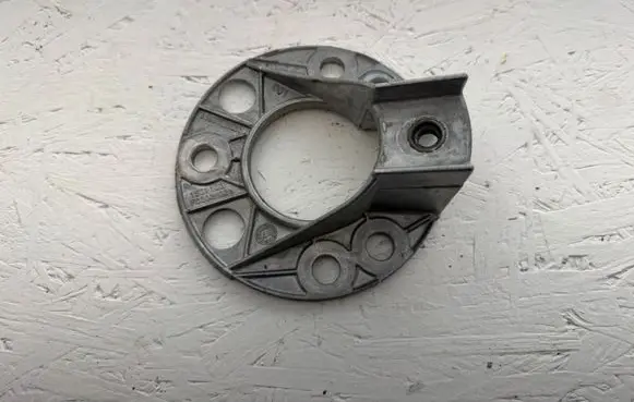 Mercedes-Benz GLE (W166 - C292) Front upper strut mount A1666201601