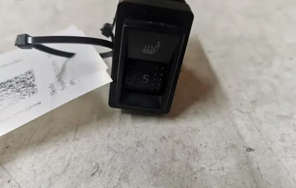Skoda Superb B5 (3U) Seat heating switch 3U0963563