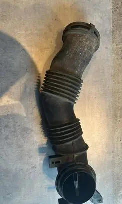 Ford C-MAX II Air intake hose/pipe AV619C832BA