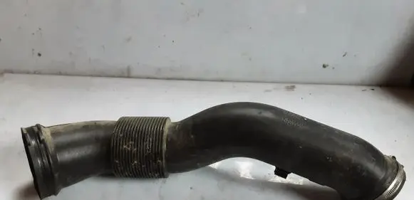 Audi A8 S8 D4 4H Air intake duct part 4H0129615D