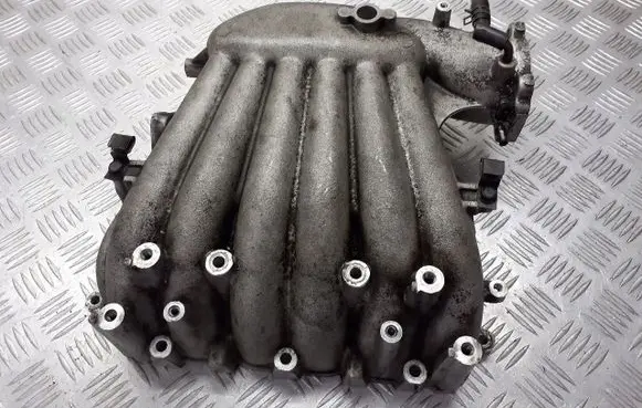 Mitsubishi Galant Intake manifold