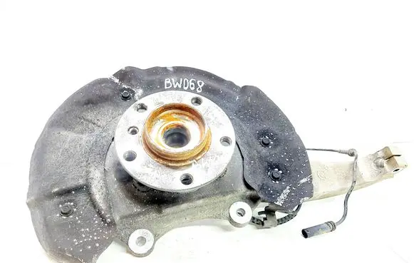 BMW 7 F01 F02 F03 F04 Front wheel hub