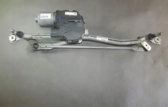 Audi A8 S8 D4 4H Front wiper linkage and motor 4H1955023C