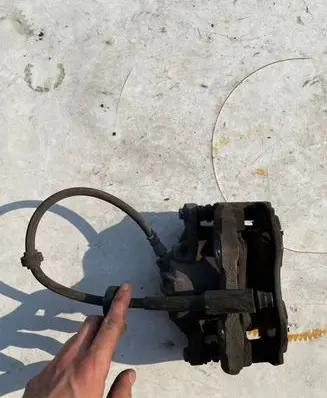 Citroen C4 Cactus Front brake caliper