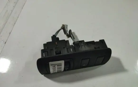Renault Scenic III - Grand scenic III Headlight level height control switch 
