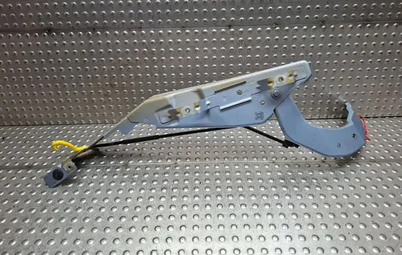 Citroen C4 II Picasso Fender mounting bracket S26301565 9801669580