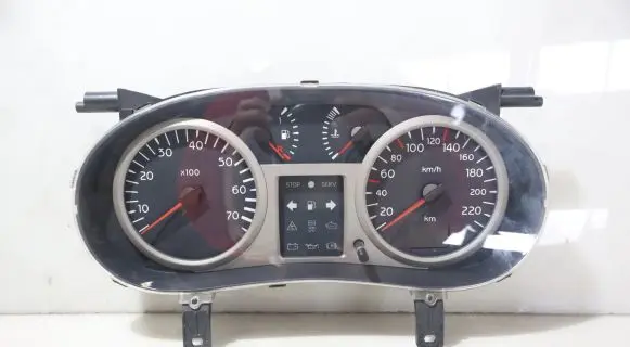 Renault Clio II Clock 